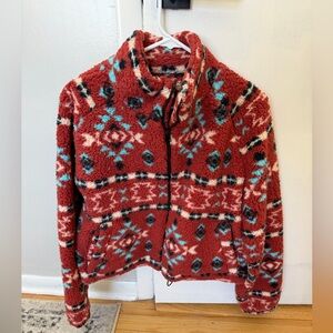 Sherpa Pullover – Aztec Print (Size L, never been worn)